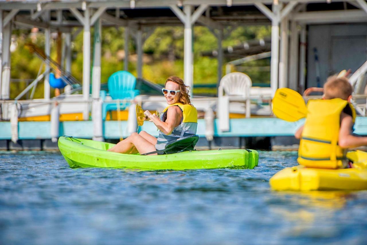 The Condominiums Lakeside At Stillwater'S Resort ブランソン エクステリア 写真